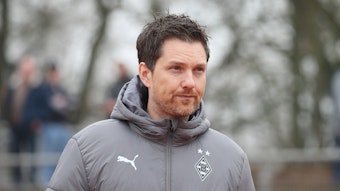 Mirko Sandmöller, NLZ-Direktor von Borussia Mönchengladbach, hier am 12. Februar 2023 beim Besuch eines U23-Spiels.