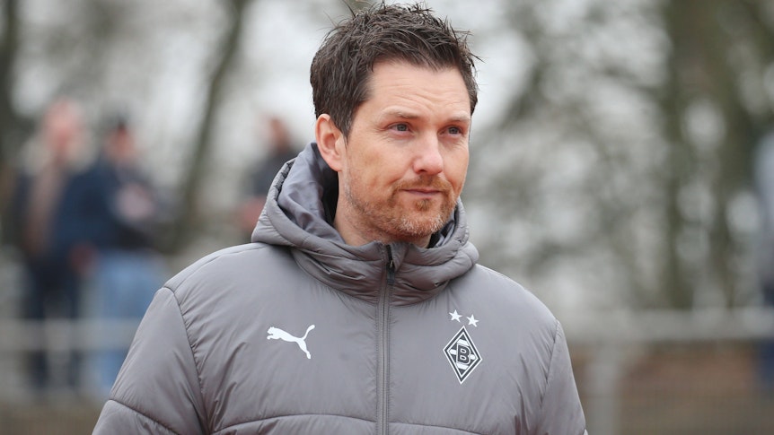 Mirko Sandmöller, NLZ-Direktor von Borussia Mönchengladbach, hier am 12. Februar 2023 beim Besuch eines U23-Spiels.