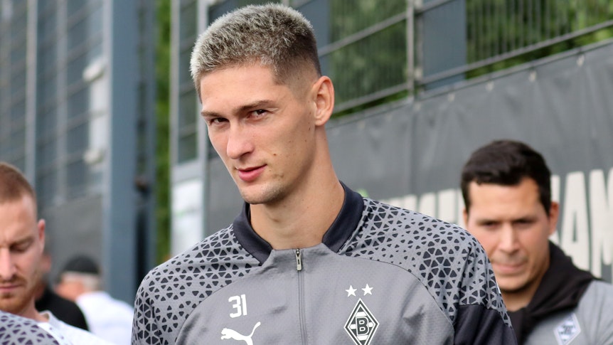 Tomas Cvancara, hier am 17. Juli 2023 bei seiner ersten Trainingseinheit mit dem Team von Borussia Mönchengladbach auf dem Trainingsplatz im Borussia-Park.