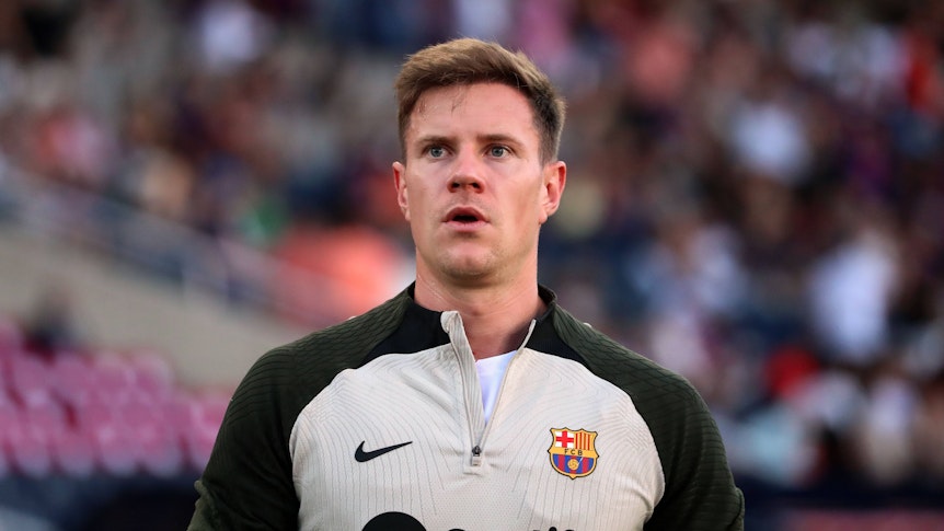 Marc-André ter Stegen, ehemals Keeper von Borussia Mönchengladbach, hat seinen Vertrag beim FC Barcelona verlängert. Das Foto zeigt den 31-Jährigen am 8. August 2023 beim Spiel gegen Tottenham Hotspur.