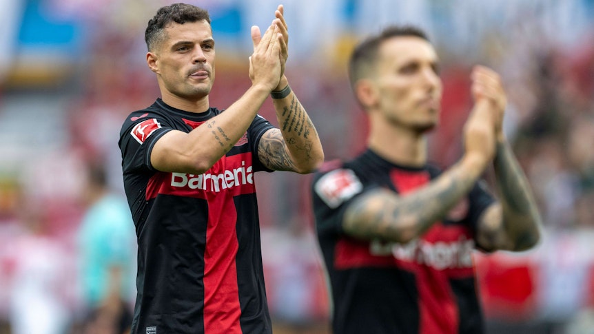 Granit Xhaka, Ex-Spieler von Borussia Mönchengladbach, hier am 19. August 2023 beim Spiel zwischen Bayer 04 Leverkusen und RB Leipzig, kehrt am Samstag (26. August) mit seinem neuen Team in den Borussia-Park zurück.