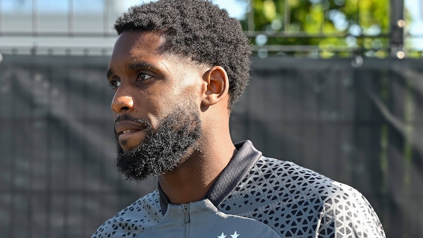 Jordan Siebatcheu schließt sich in der Saison 2023/24 Borussia Mönchengladbach an. Er wird von Union Berlin ausgeliehen. Das Foto zeigt ihn am 31. August 2023 bei seinem ersten Training mit den Fohlen.