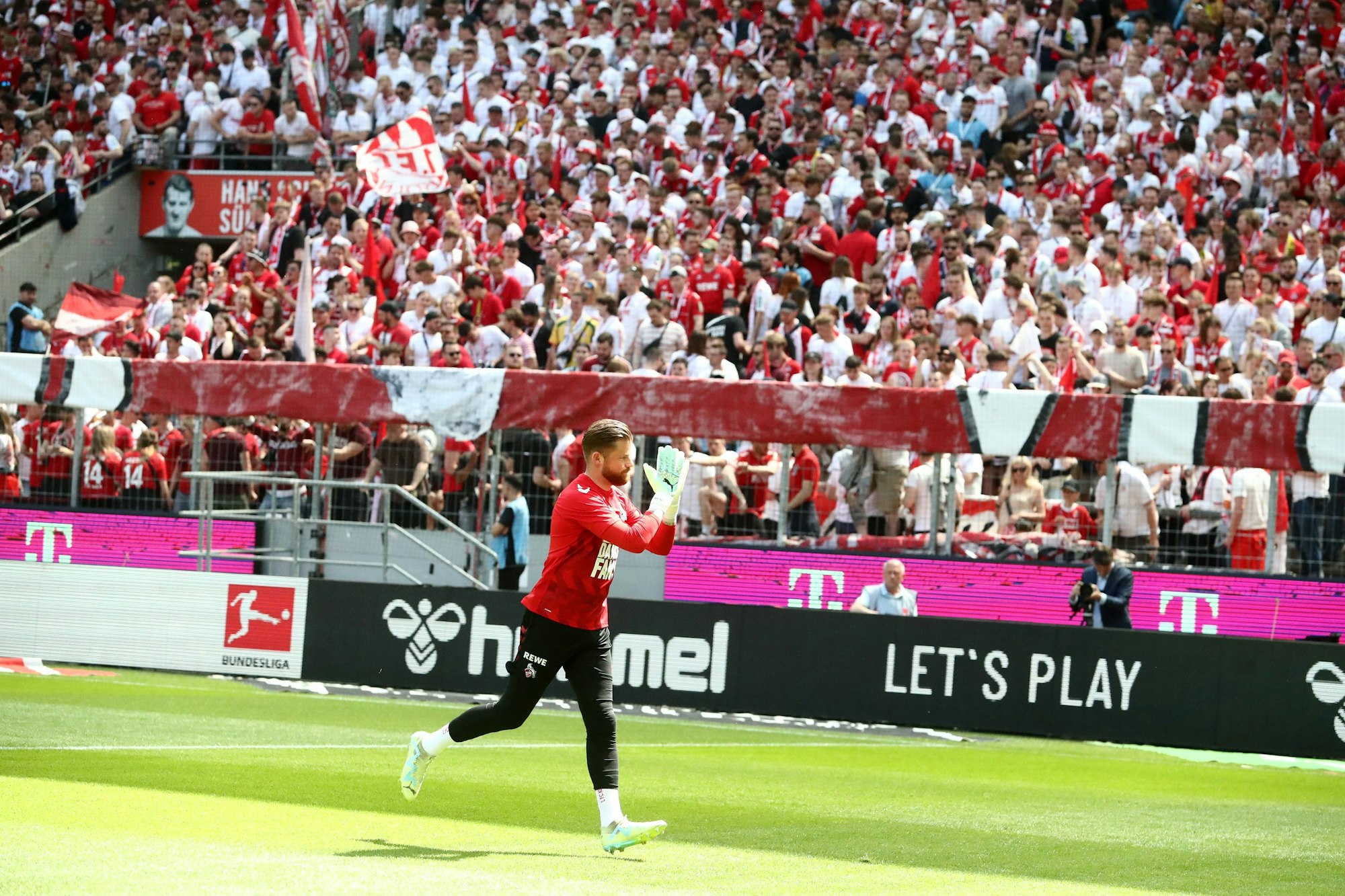 Timo Horn bei seinem Abschied vom 1. FC Köln.