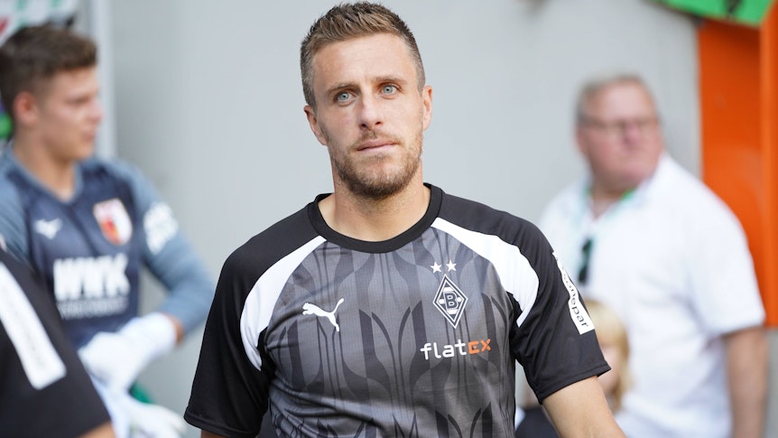 Patrick Herrmann von Borussia Mönchengladbach hier am 19. August 2023 im Rahmen des Bundesliga-Spiels beim FC Augsburg.