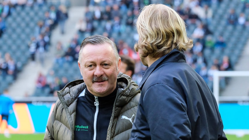 Roland Virkus im Gespräch mit Yannick Erkenbrecher.