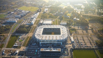 Das Stadion im Borussia-Park aus der Luftansicht.
