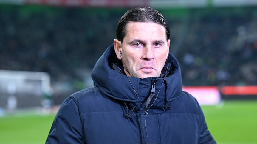 Gerardo Seoane blickt in die Kamera.