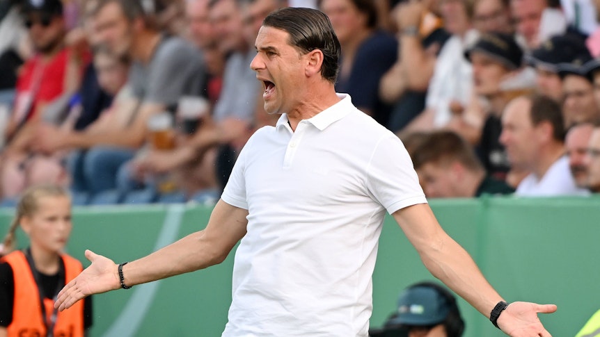 Gerardo Seoane mit einer fragenden Geste.