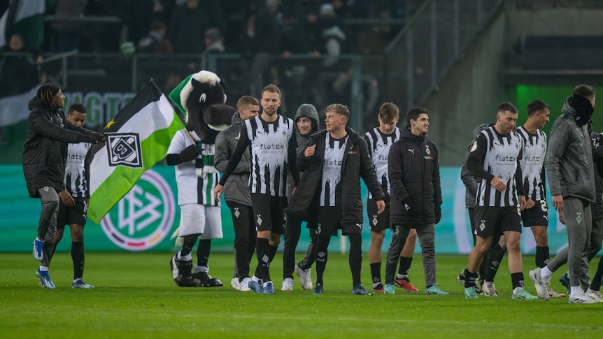 Borussia-Spieler bei einer Extrarunde.