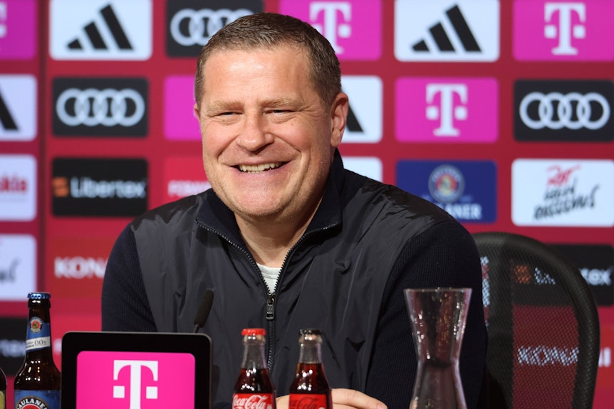 Max Eberl während seiner Vorstellung beim FC Bayern München.