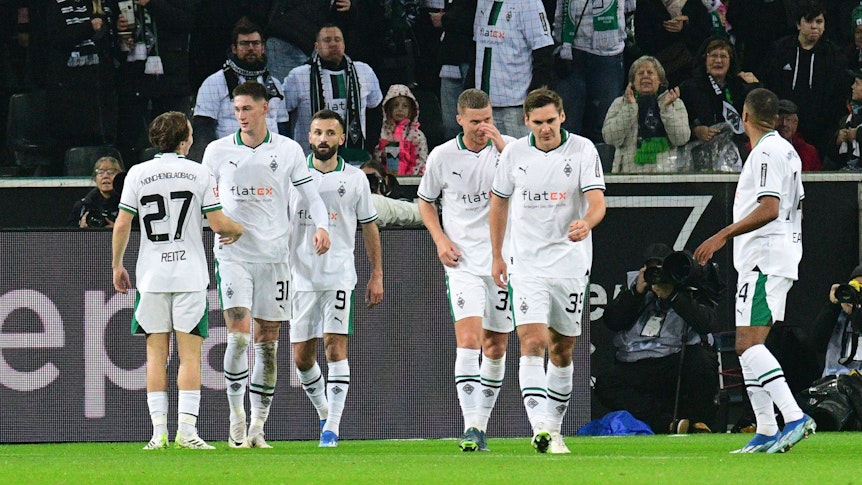 Borussia-Spieler beim Torjubel.