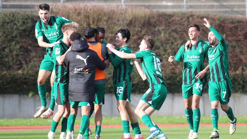 Borussia-Spieler beim Torjubel.