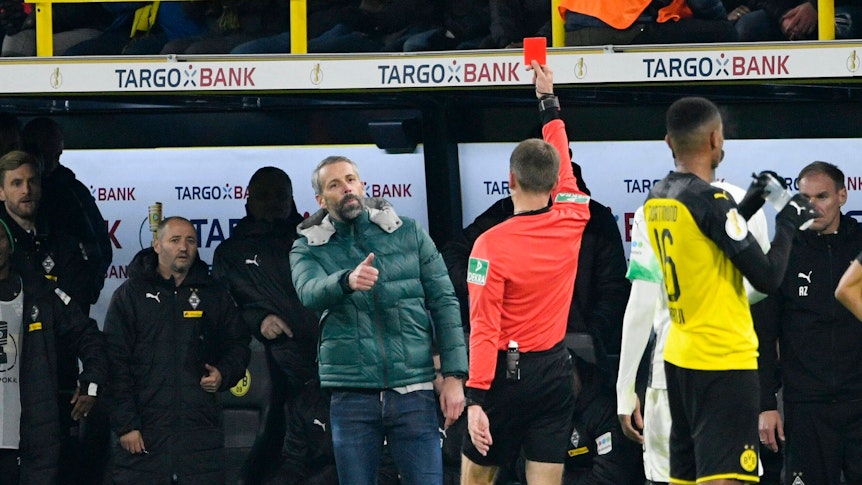 Marco Rose sieht die Rote Karte.