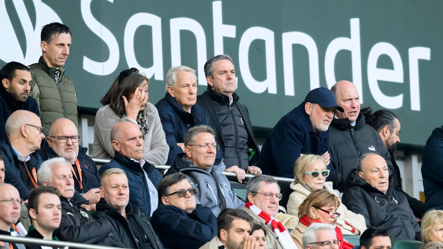 Die Borussia-Führungsriege in der Loge.