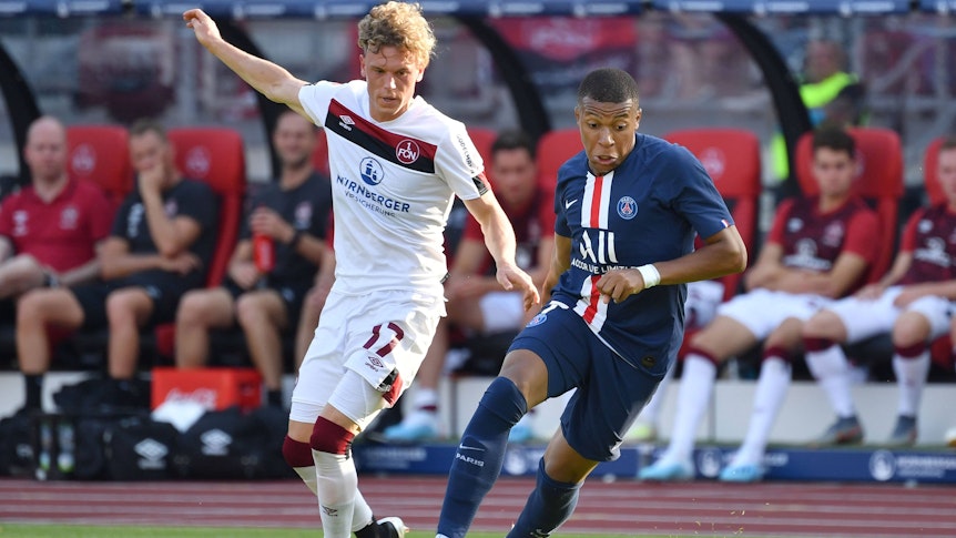 Robin Hack und Kylian Mbappé