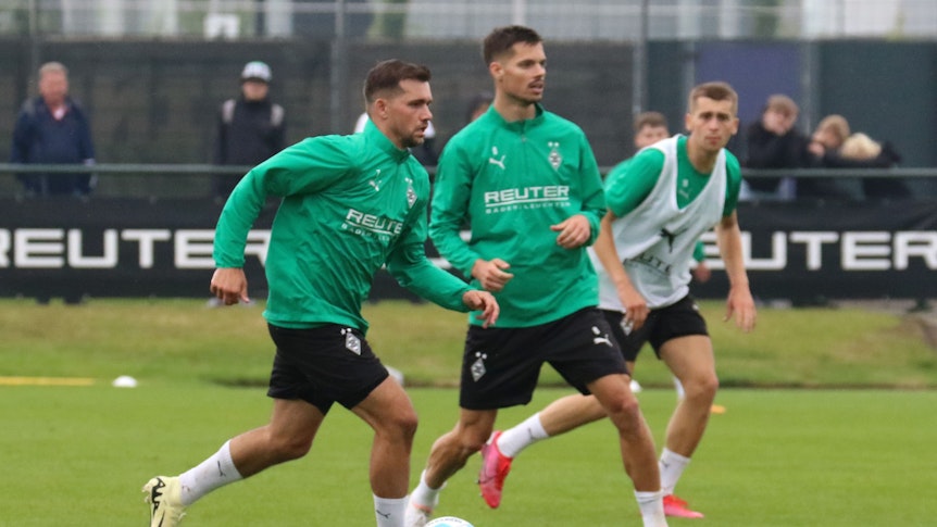 Neuzugang Kevin Stöger beim Training für Borussia Mönchengladbach.