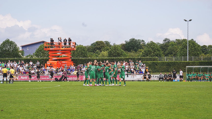 Borussia Mönchengladbach feiert.