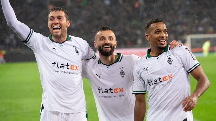 Gladbach-Profis im Jubel nach einem Treffer.