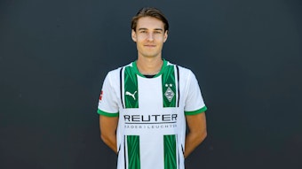 Florian Neuhaus, Mittelfeldspieler von Fußball-Bundesligist Borussia Mönchengladbach in der Saison 2024/2025.