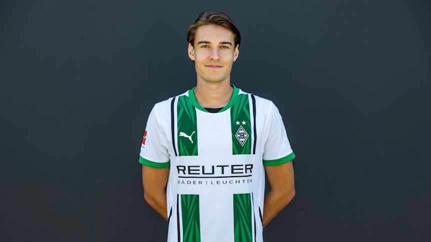 Florian Neuhaus, Mittelfeldspieler von Fußball-Bundesligist Borussia Mönchengladbach in der Saison 2024/2025.