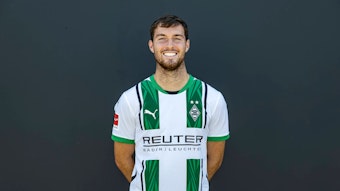 Joe Scally, rechter Verteidiger von Fußball-Bundesligist Borussia Mönchengladbach in der Saison 2024/2025. Er ist US-Nationalspieler.