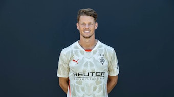 Jonas Omlin, Torwart von Fußball-Bundesligist Borussia Mönchengladbach in der Saison 2024/2025.