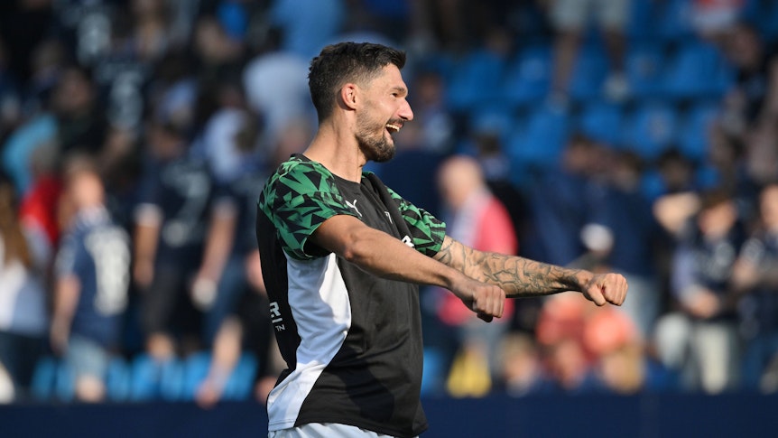 Tim Kleindienst feiert.