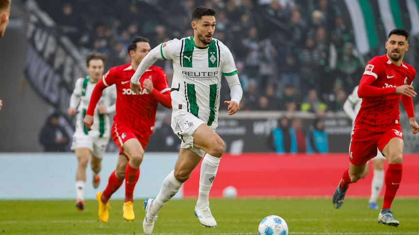 Tim Kleindienst am Ball.