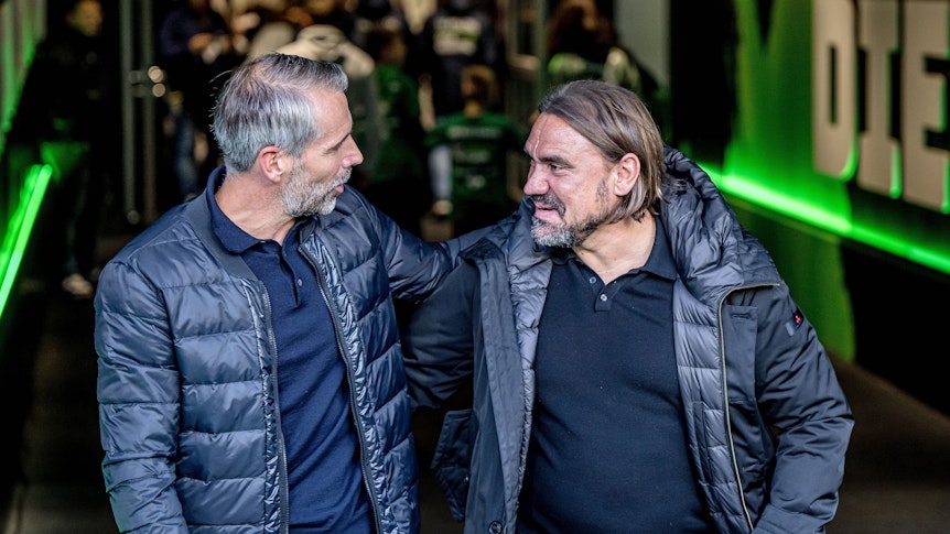 Marco Rose und Daniel Farke begrüßen sich im Borussia-Park.