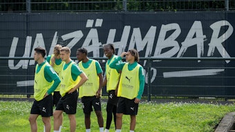 Talente von Borussia Mönchengladbach beim Training.