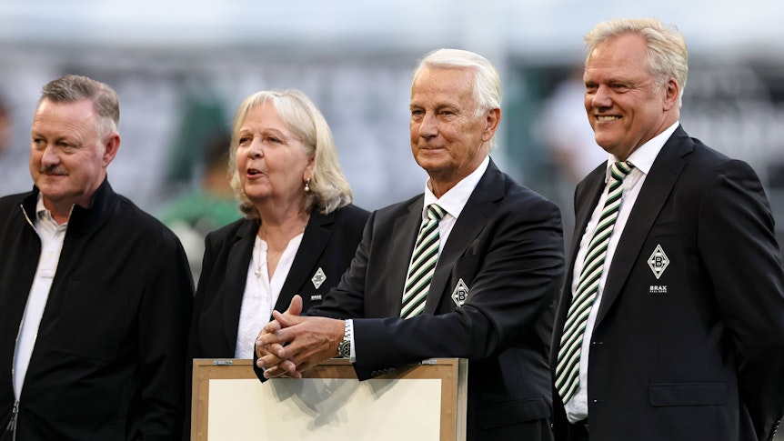 Die Chef-Etage von Borussia Mönchengladbach bei einer Verabschiedung.