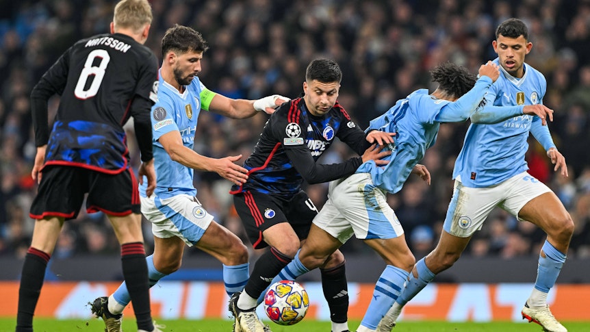 Roony Bardghji im Duell gegen Manchester City in der Champions League.