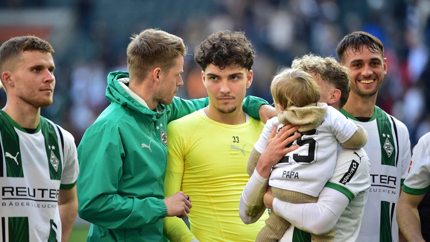 Keeper von Borussia Mönchengladbach im Gespräch.