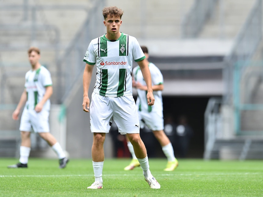 Kevin Ahlberg im Finale um die Deutsche Meisterschaft der U17 von Borussia Mönchengladbach.