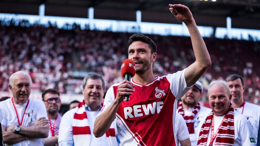 Jonas Hector am 27. Mai 2023 nach seinem letzten Spiel als Profi im Trikot des 1. FC Köln.