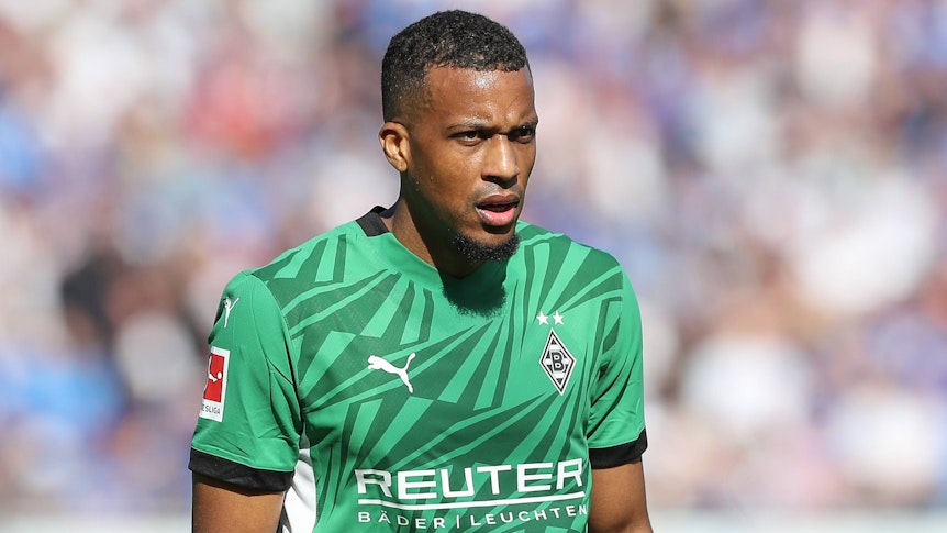 Alassane Plea.