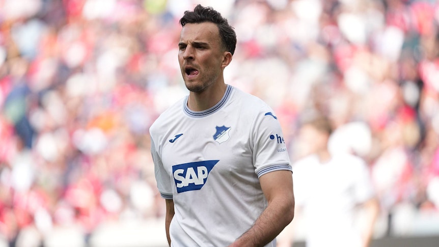 Haris Tabakovic im Trikot der TSG Hoffenheim.