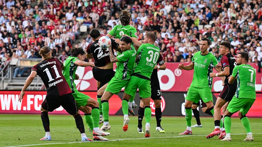 Borussia Mönchengladbach im Testspiel gegen den 1. FC Nürnberg.