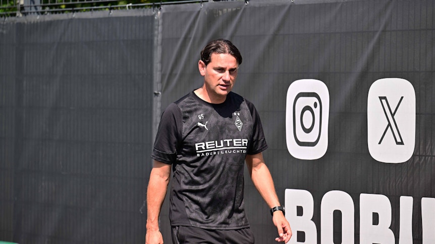 Gerardo Seoane beim Training von Borussia Mönchengladbach.