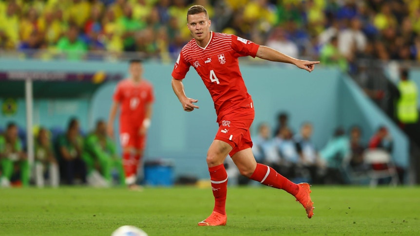Nico Elvedi beim Länderspiel mit der Schweiz.
