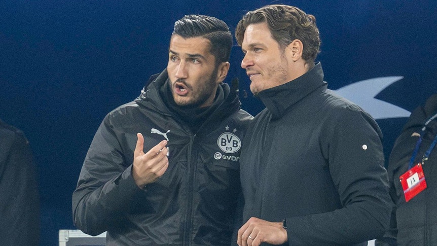 Nuri Sahin und Edin Terzic besprechen sich.