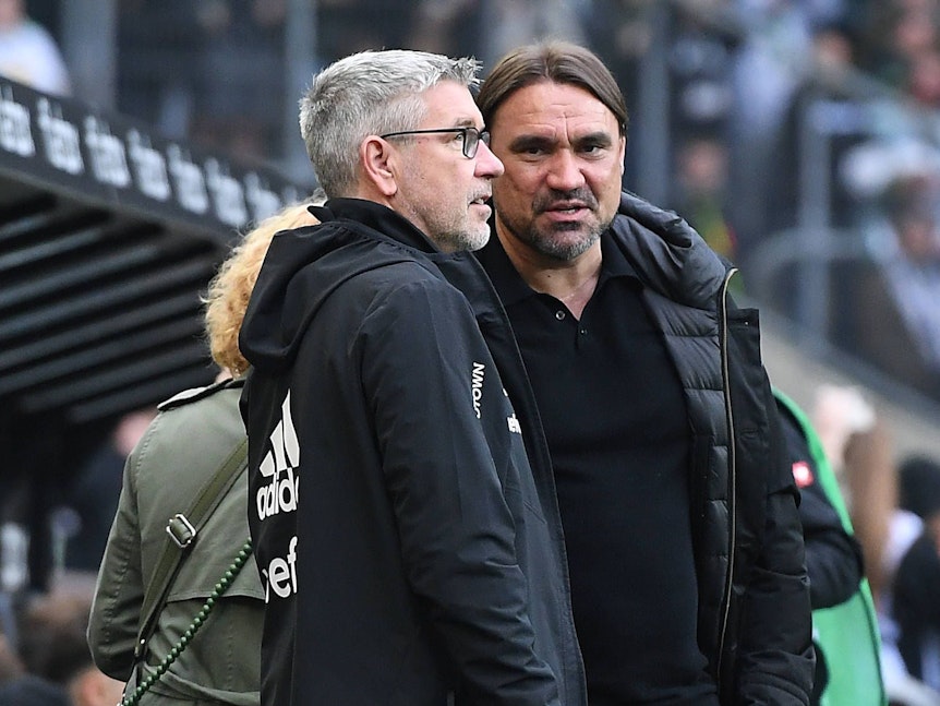 Urs Fischer im Plausch mit Daniel Farke.