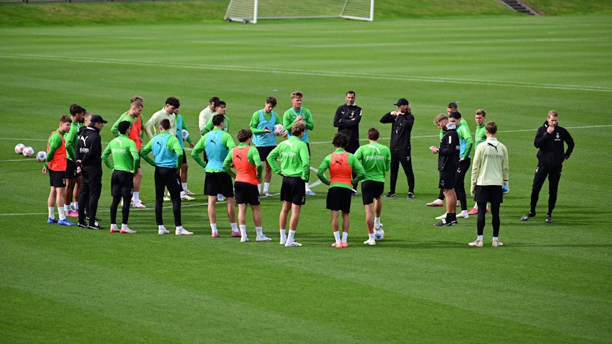 Borussia Mönchengladbach beim Mannschaftstraining am 24. September 2025.