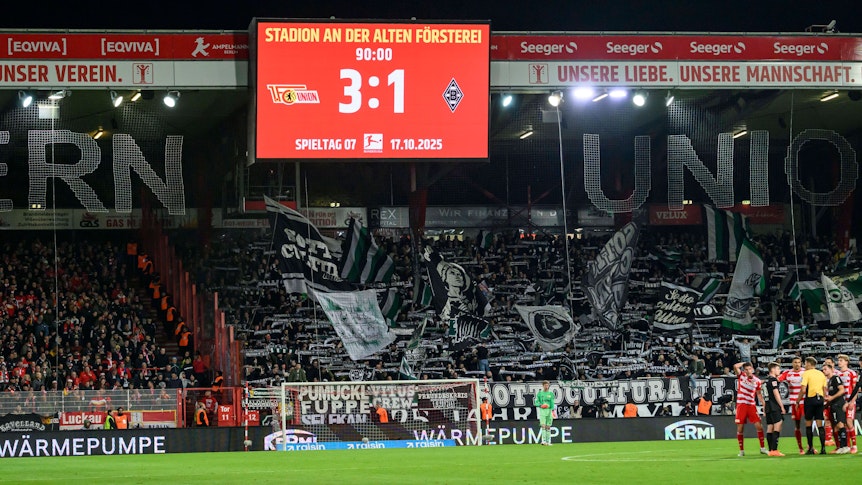 Die Gladbacher Auswärtskurve in der Alten Försterei.