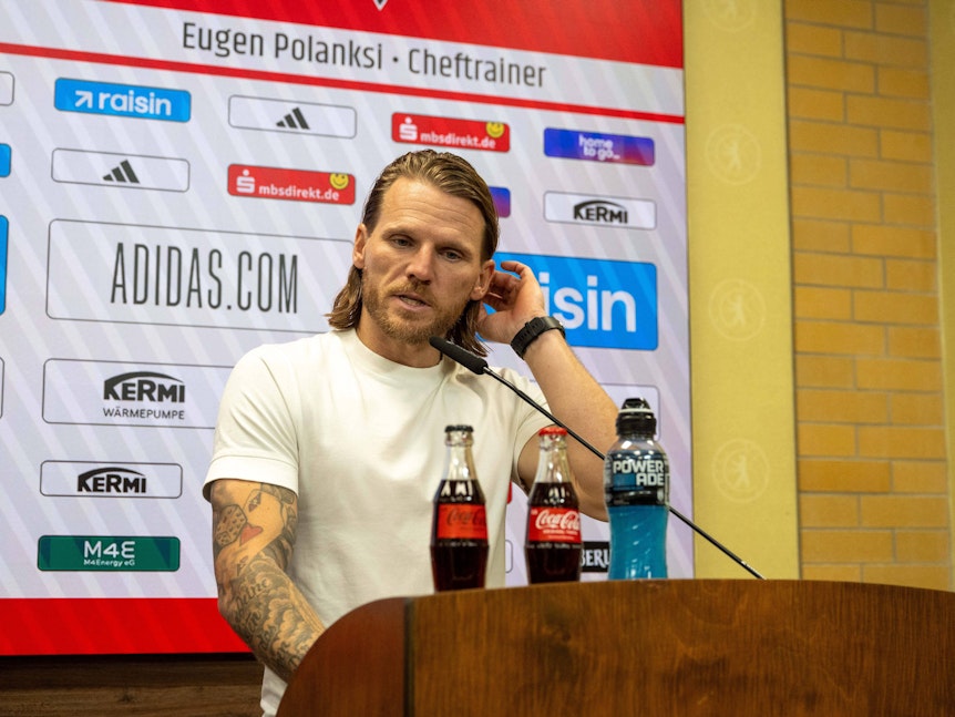 Eugen Polanski auf der Pressekonferenz nach dem Spiel bei Union Berlin.