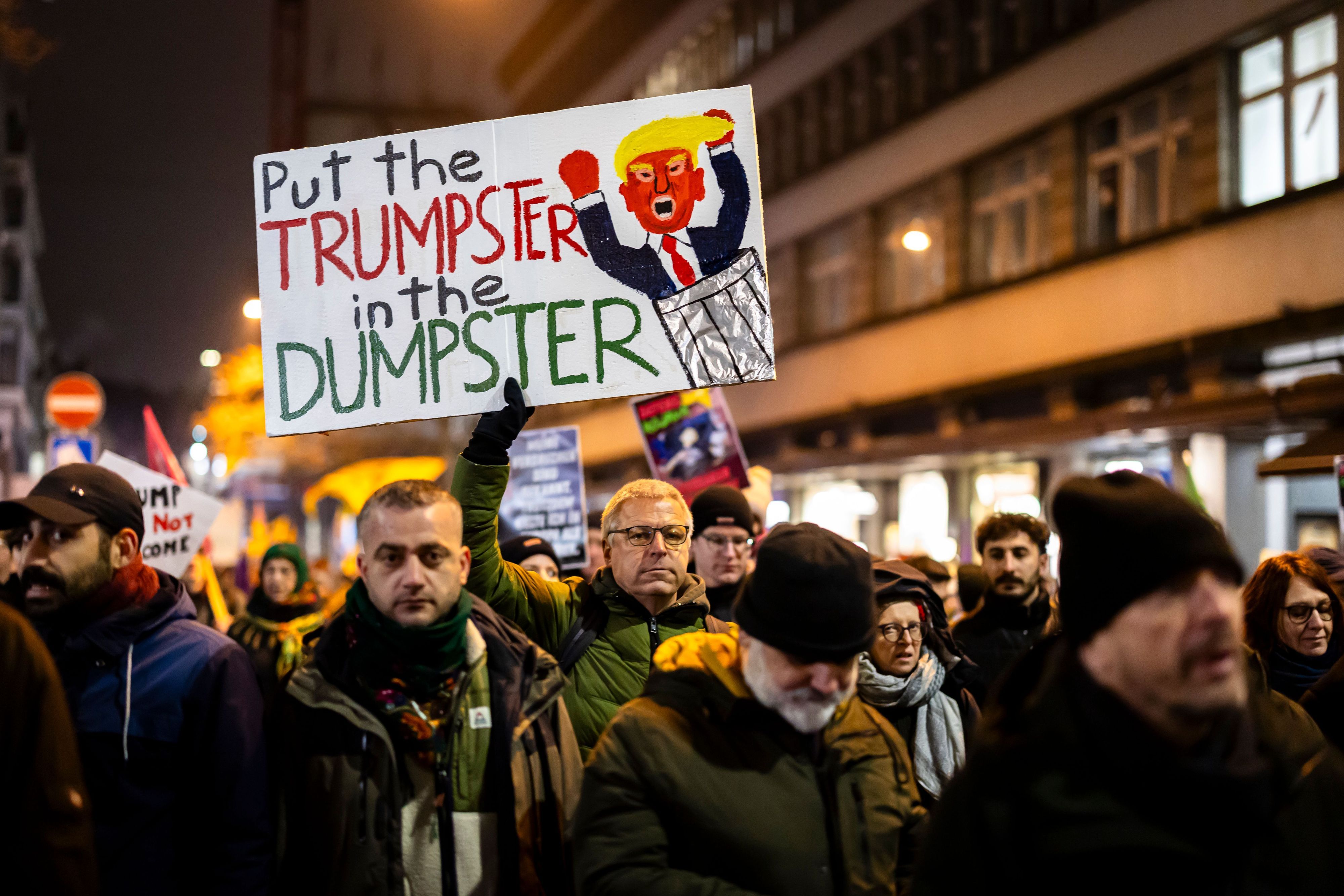 https://image.ds.dumont.de/2026/01/20/704ddcd3-ed85-4506-b892-5a5704564ad1.jpeg?auto=format&format=auto&q=75&s=826cc137c53befad647cd2899757b17c&w=4000