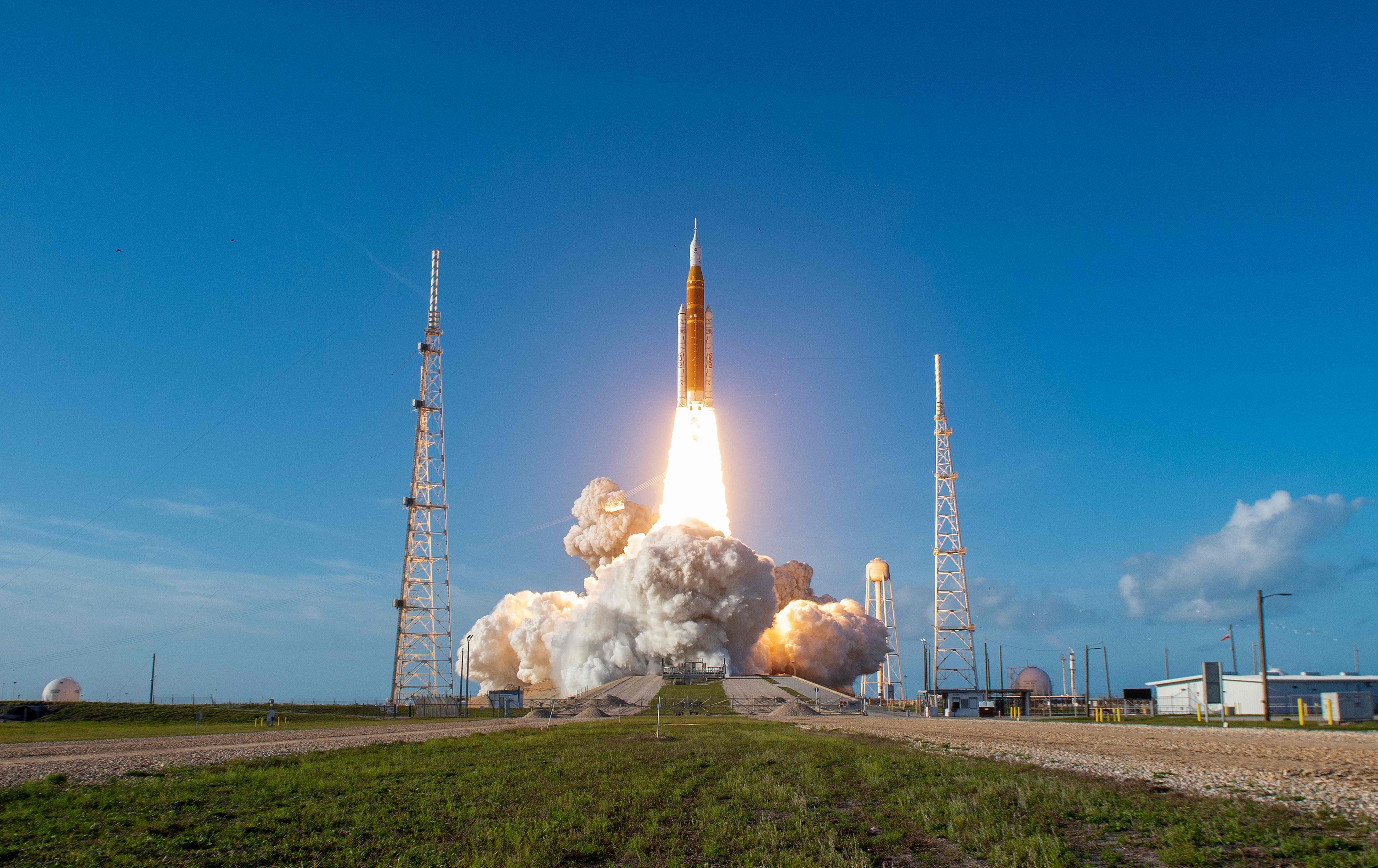 Artemis-2-Mission gestartet: Erstmals seit über 50 Jahren sind Menschen auf dem Weg zum Mond