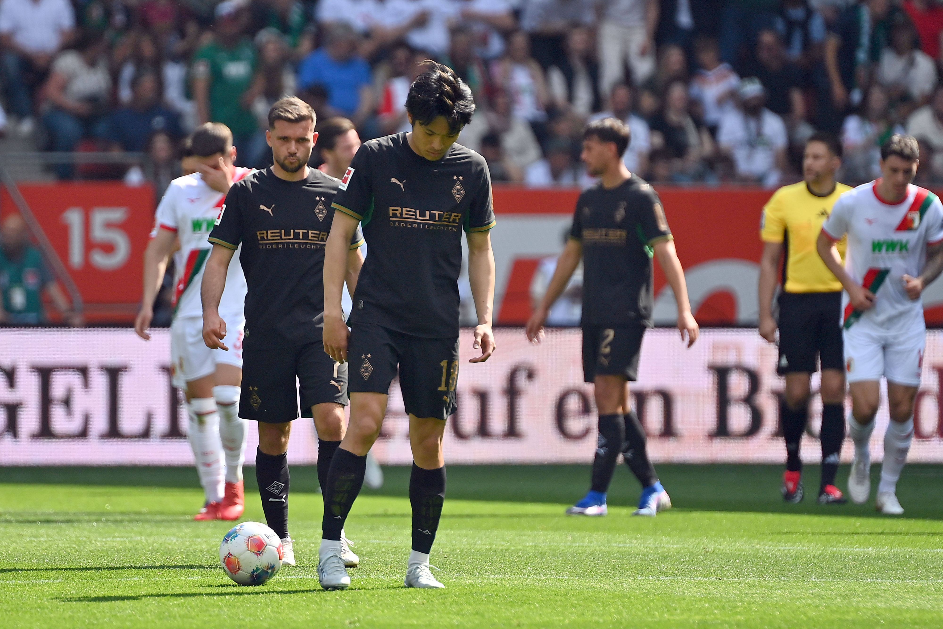 Shuto Machino im Gladbach-Dress auf dem Feld.