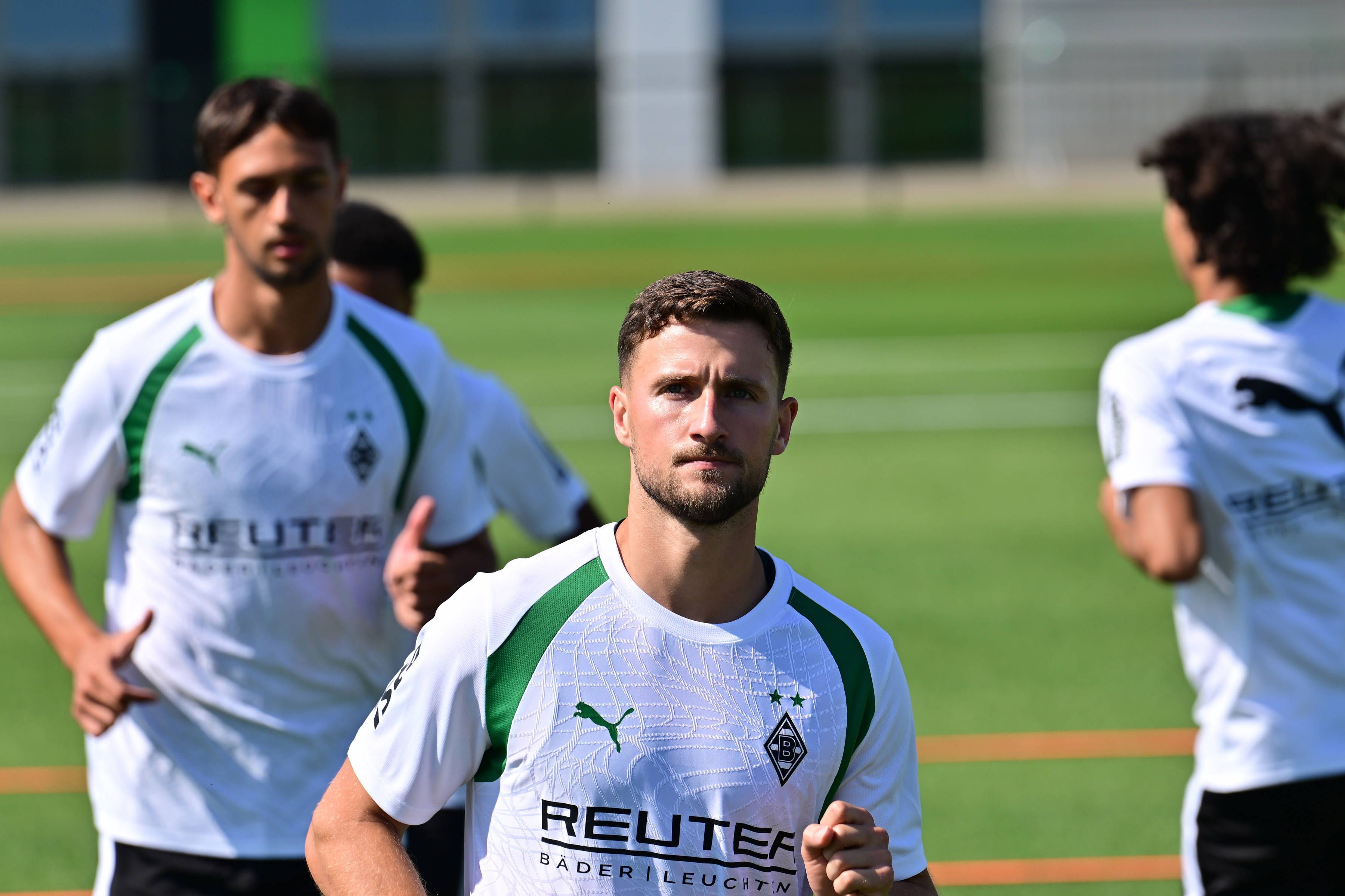 Enzo Leopold beim Gladbach-Training.