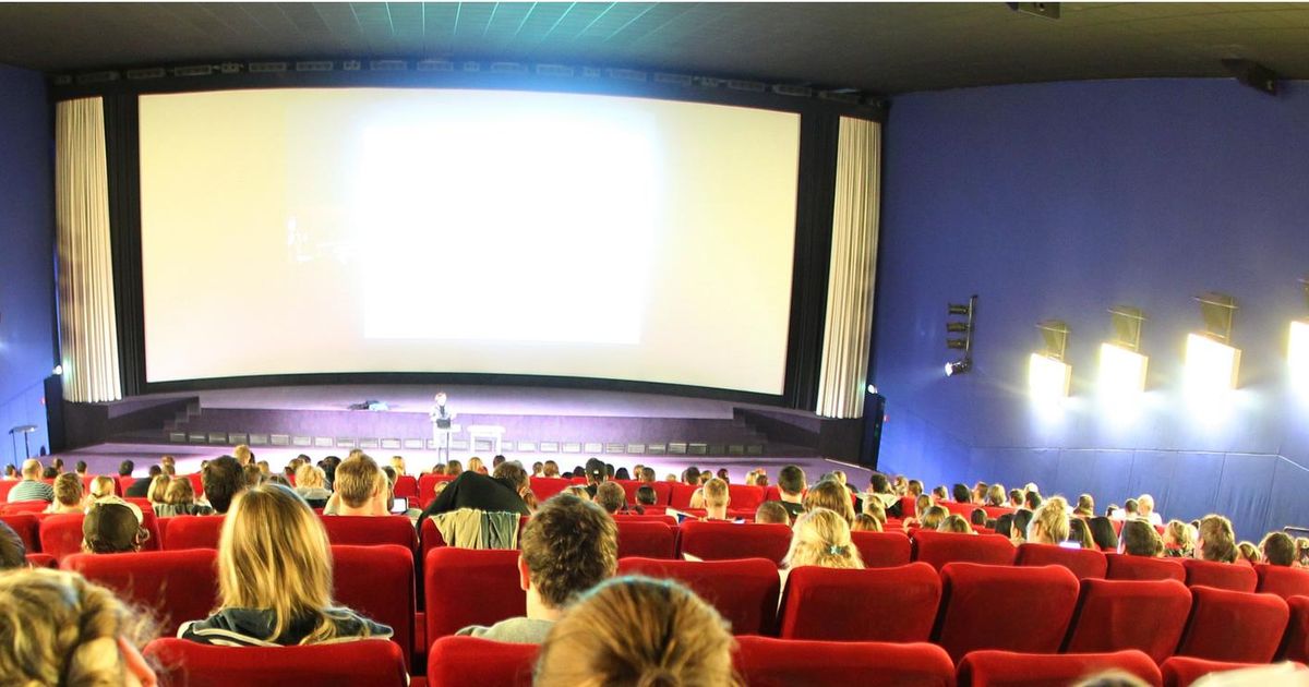 Statt Popcorn: Darf ich eigene Snacks und Getränke mit ins Kino nehmen